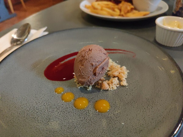 Alder Carr Farm Shop Cafe - Ice Cream