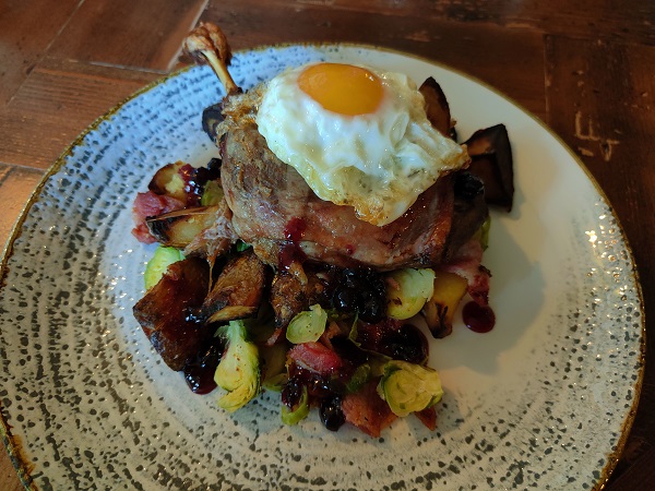 Dog and Partridge, Bury St Edmunds - Festive Duck Hash