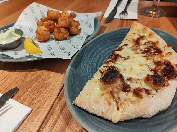 Prezzo Bury St Edmunds - Calamari and Garlic Bread