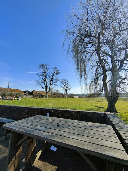 Castle Inn, Bodiam, East Sussex - Garden